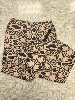 Jane and Delancey Beige and Black Abstract Print Wide-Leg Pants